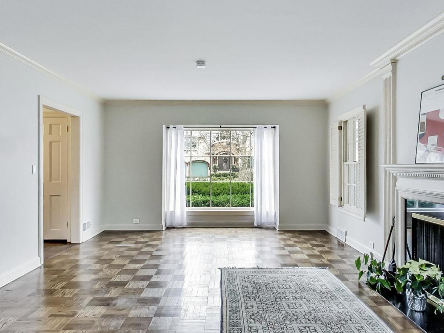2929 Indianwood Road Wilmette, IL 60091 - Photo 4 of 28