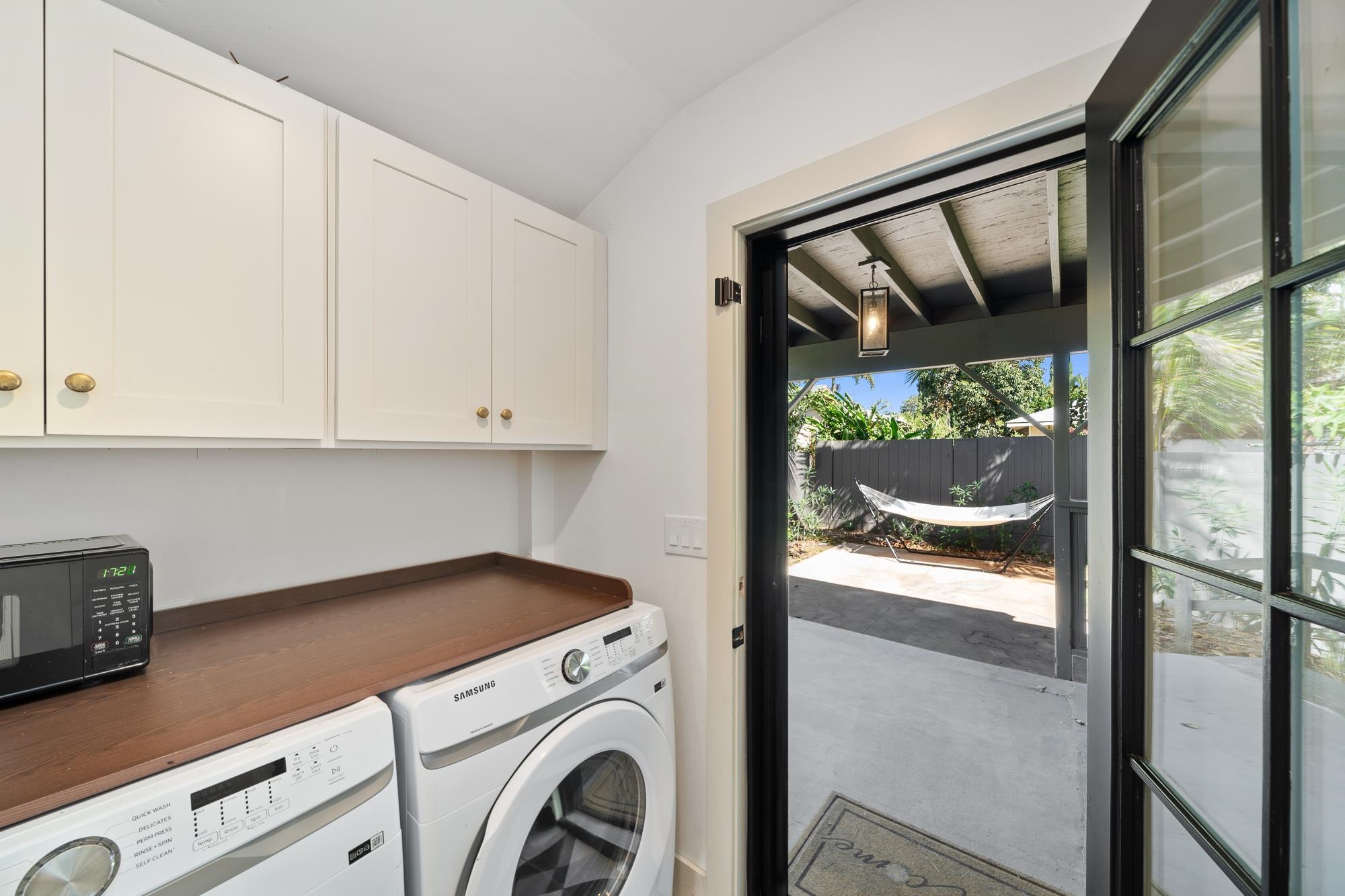 2074 Puuohala Road Wailuku, HI 96793 - Photo 24 of 37 a view of washer and dryer