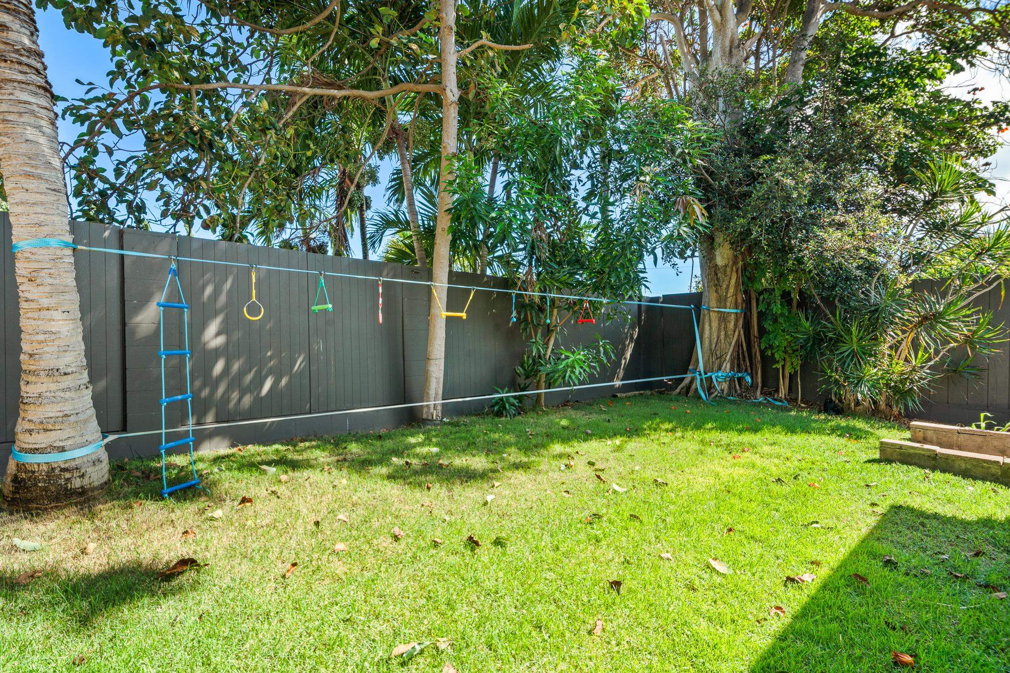 2074 Puuohala Road Wailuku, HI 96793 - Photo 27 of 37 a backyard of a house with lots of green space