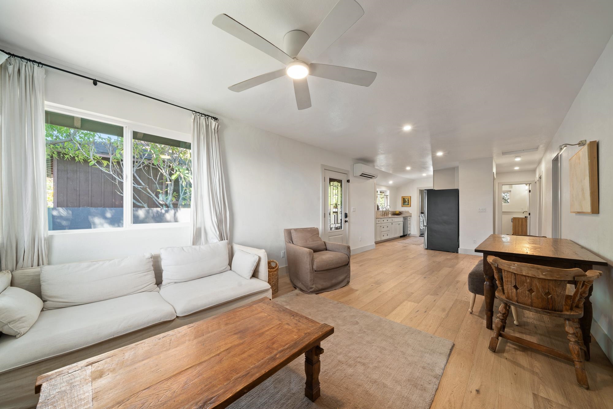 2074 Puuohala Road Wailuku, HI 96793 - Photo 5 of 37 a living room with furniture and a large window