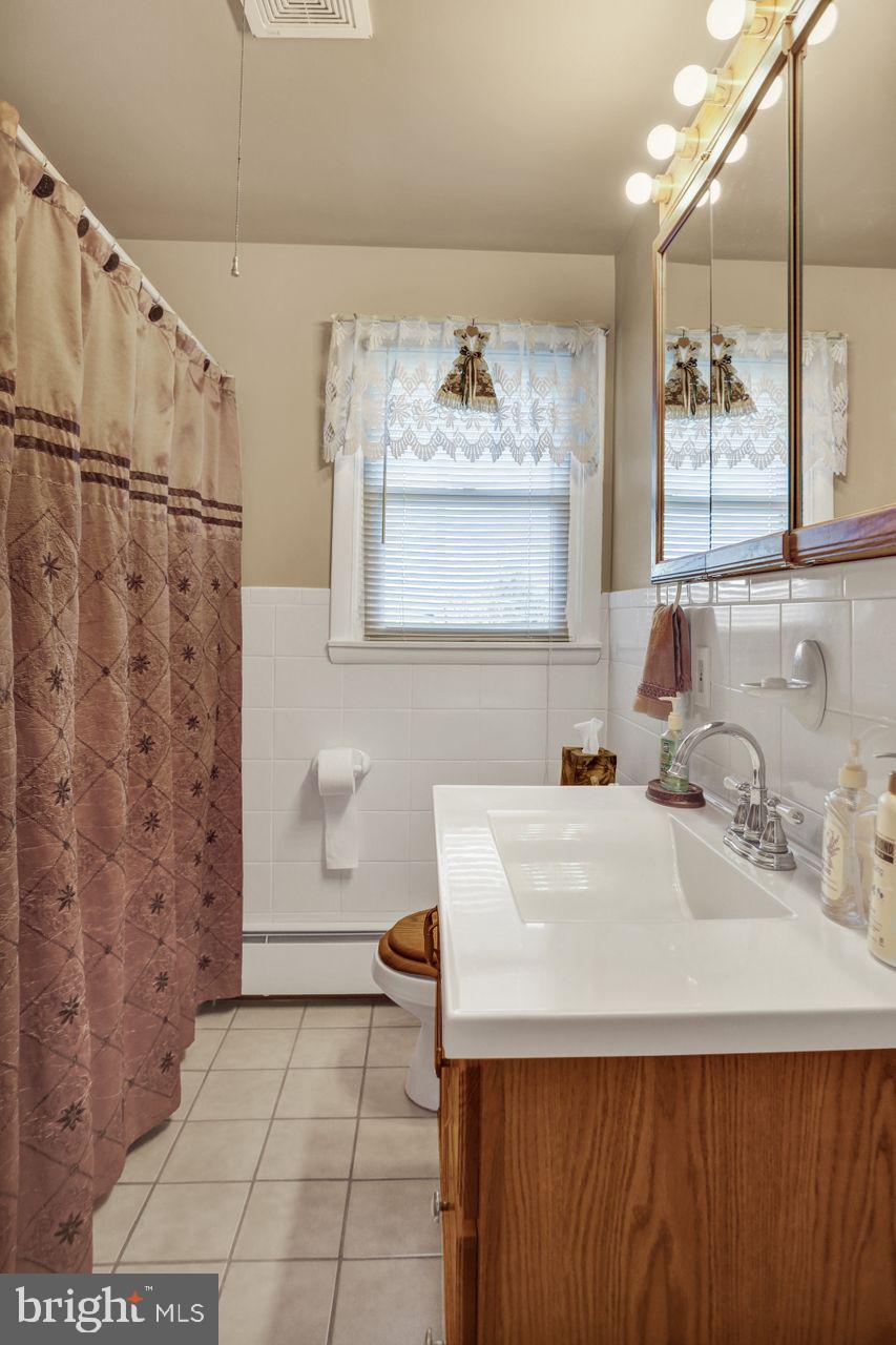 3046 Red Oak Road Reading, PA 19605 - Photo 17 of 26 Gallery Image 17