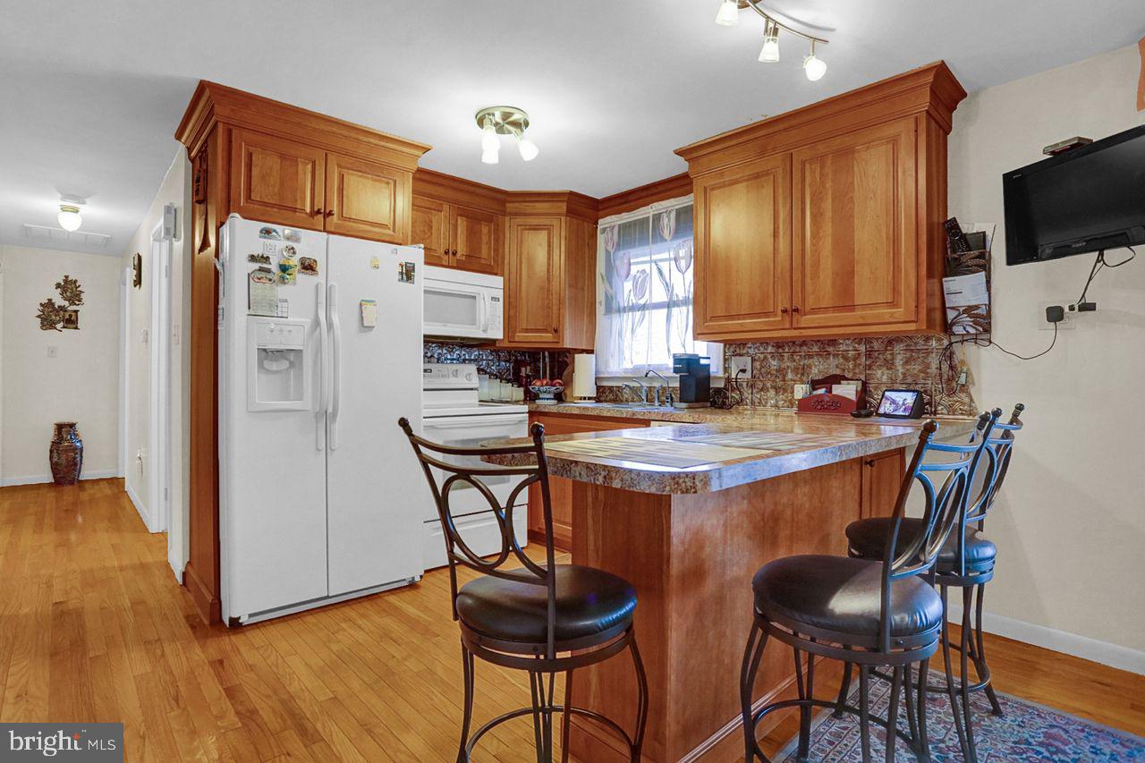 3046 Red Oak Road Reading, PA 19605 - Photo 7 of 26 Gallery Image 7