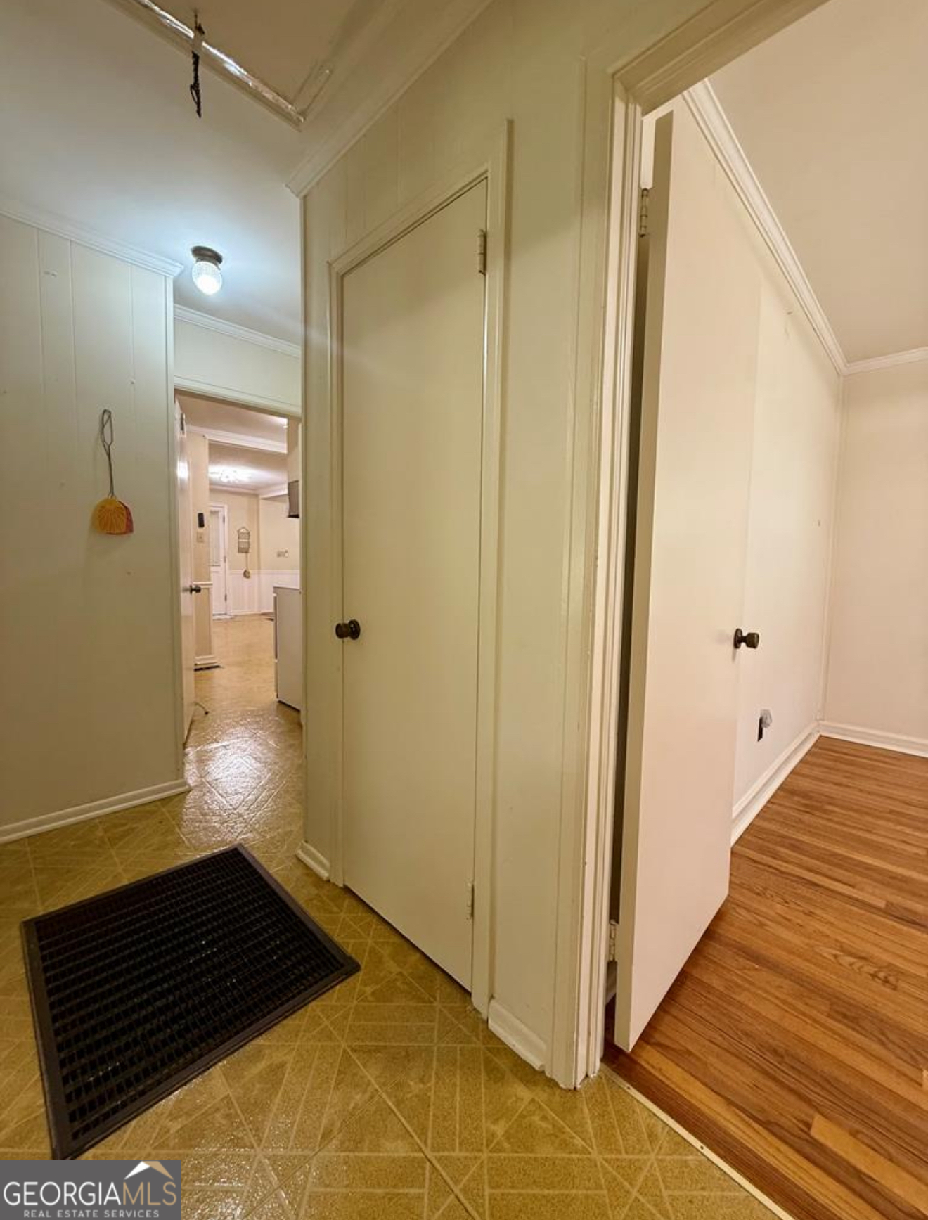 93 Arnall Boulevard Blakely, GA 39823 - Photo 28 of 43 a view of a hallway