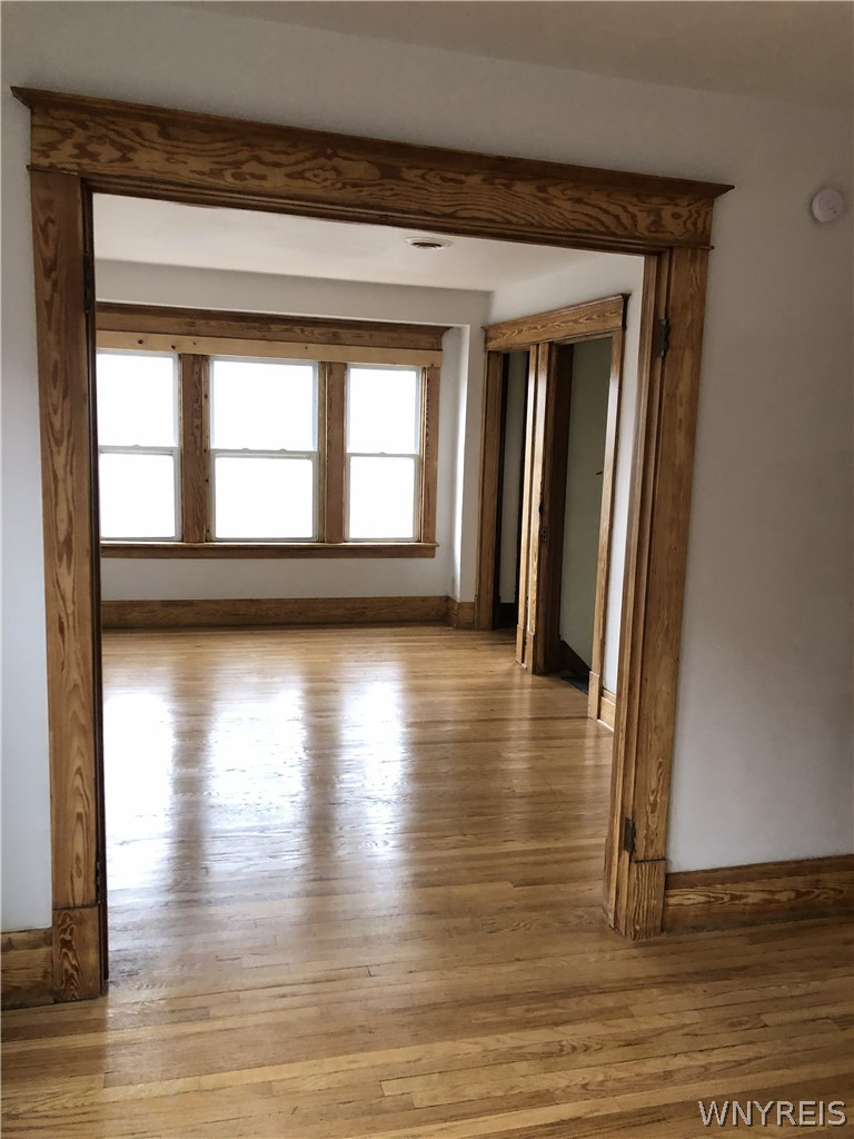 47 Bridgeman Street, Unit UPPR Buffalo, NY 14207 - Photo 2 of 8