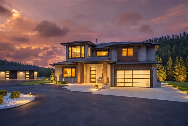 $999,900 | 16215 West Coulee Hite Road, Spokane, WA 99224