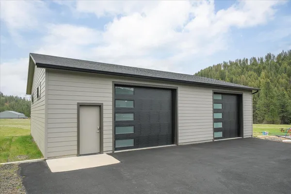 $999,900 | 16215 West Coulee Hite Road, Spokane, WA 99224