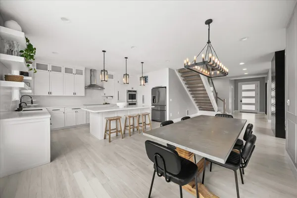 $999,900 | 16215 West Coulee Hite Road, Spokane, WA 99224