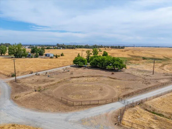 $680,000 | 20050 Plains Drive, Red Bluff, CA 96080