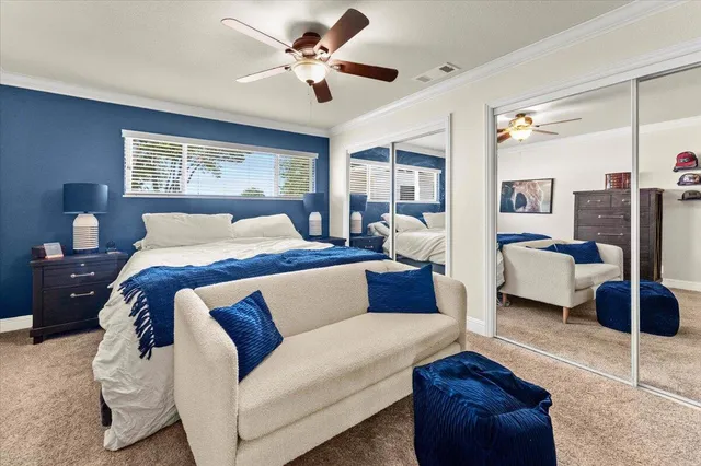 a view of a yard with car parked