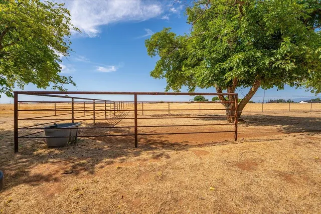 $694,000 | 20050 Plains Drive, Red Bluff, CA 96080