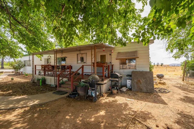 $694,000 | 20050 Plains Drive, Red Bluff, CA 96080