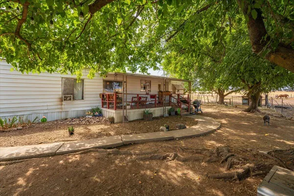 $680,000 | 20050 Plains Drive, Red Bluff, CA 96080