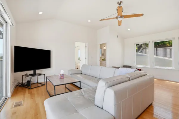 $4,500 | 531 Upland Road, Redwood City, CA 94062