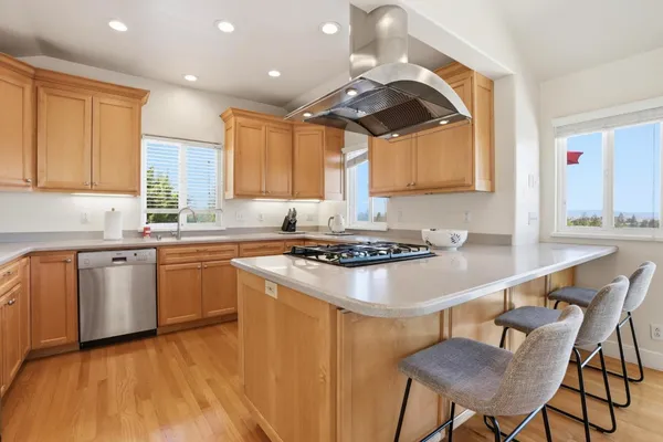 $4,500 | 531 Upland Road, Redwood City, CA 94062