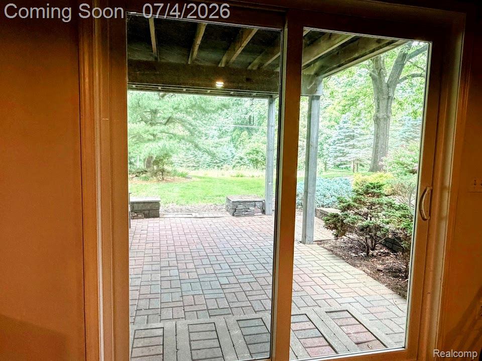 10928 Sunny Ridge Court Pinckney, MI 48169 - Photo 39 of 40 Walkout basement