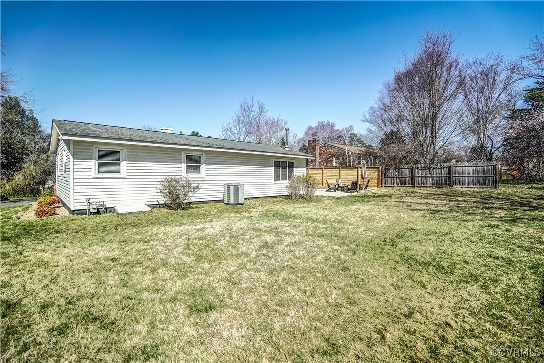 2124 Tarleton Drive Charlottesville, VA 22901 - Photo 43 of 45 a front view of house with yard and trees in the background