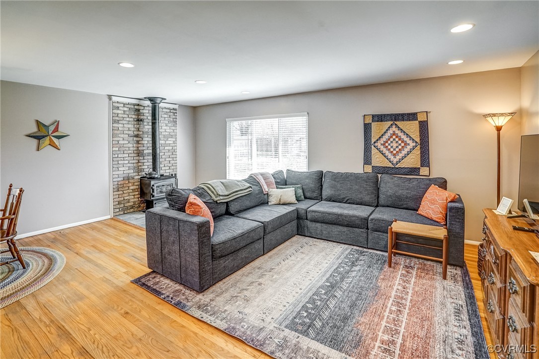 2124 Tarleton Drive Charlottesville, VA 22901 - Photo 5 of 45 a living room with furniture and a window