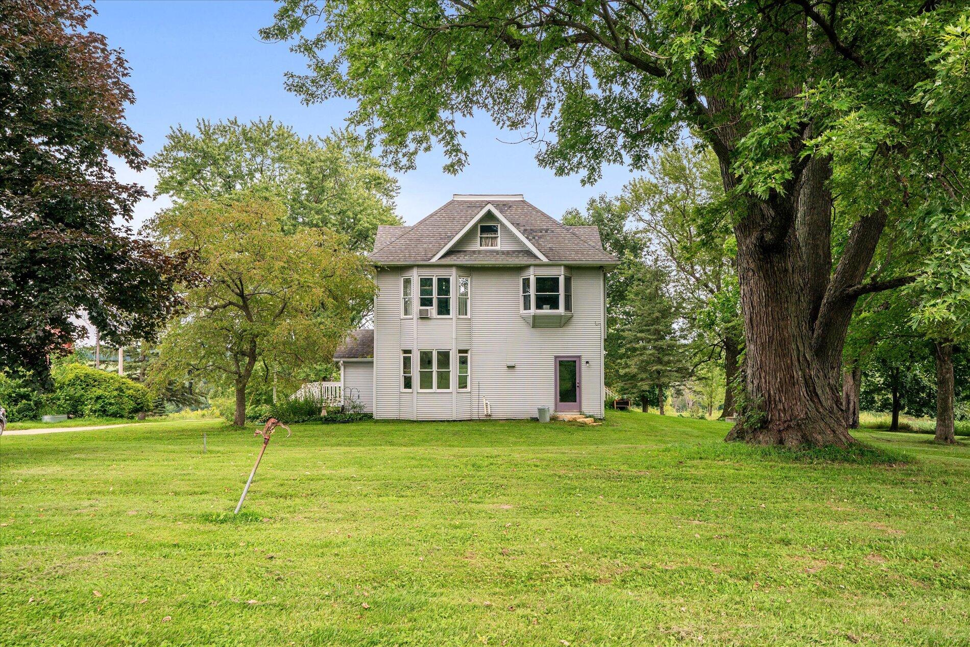 E7530 Hinkst Hollow Road Franklin, WI 54665 - Photo 31 of 45 Exterior