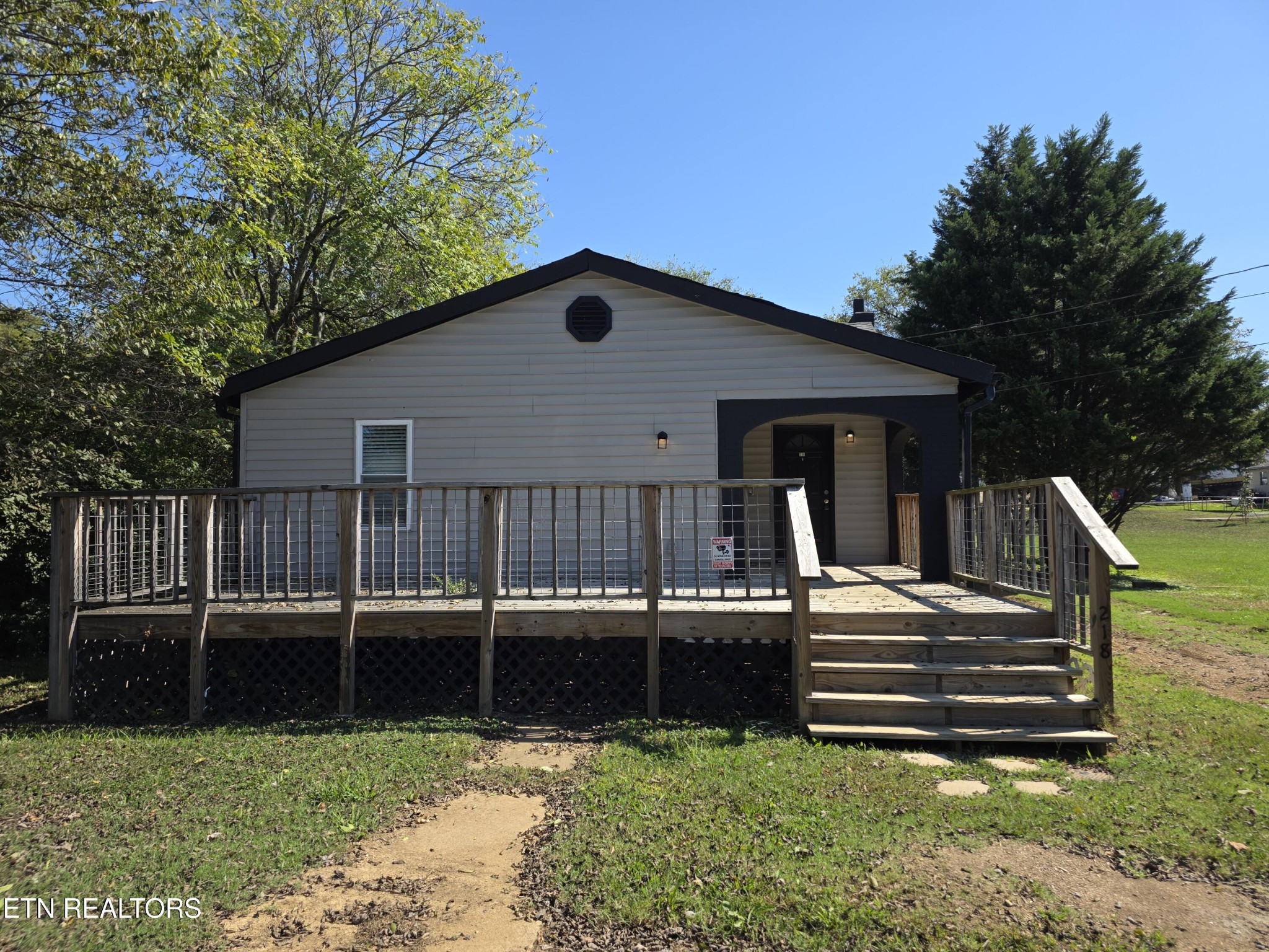 218 Burns Street Alcoa, TN 37701 - Photo 1 of 27 a view of a house with backyard and porch