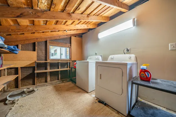 $329,000 | 5802 Mountain View Drive, Redding, CA 96003