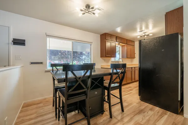 $329,000 | 5802 Mountain View Drive, Redding, CA 96003