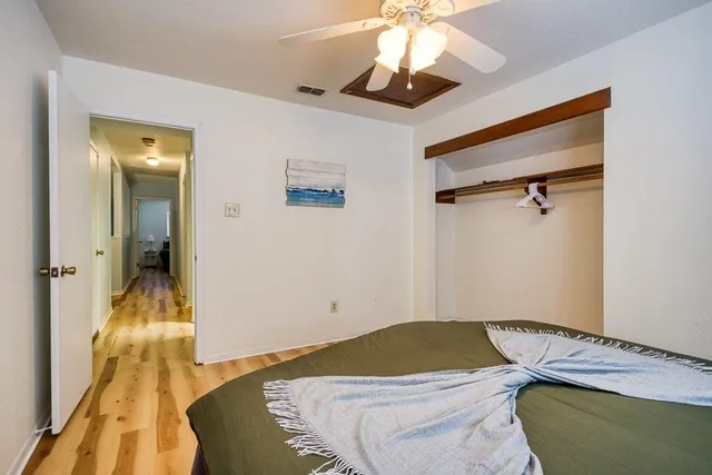 $2,400 | 906 St Christopher Street, Corpus Christi, TX 78418