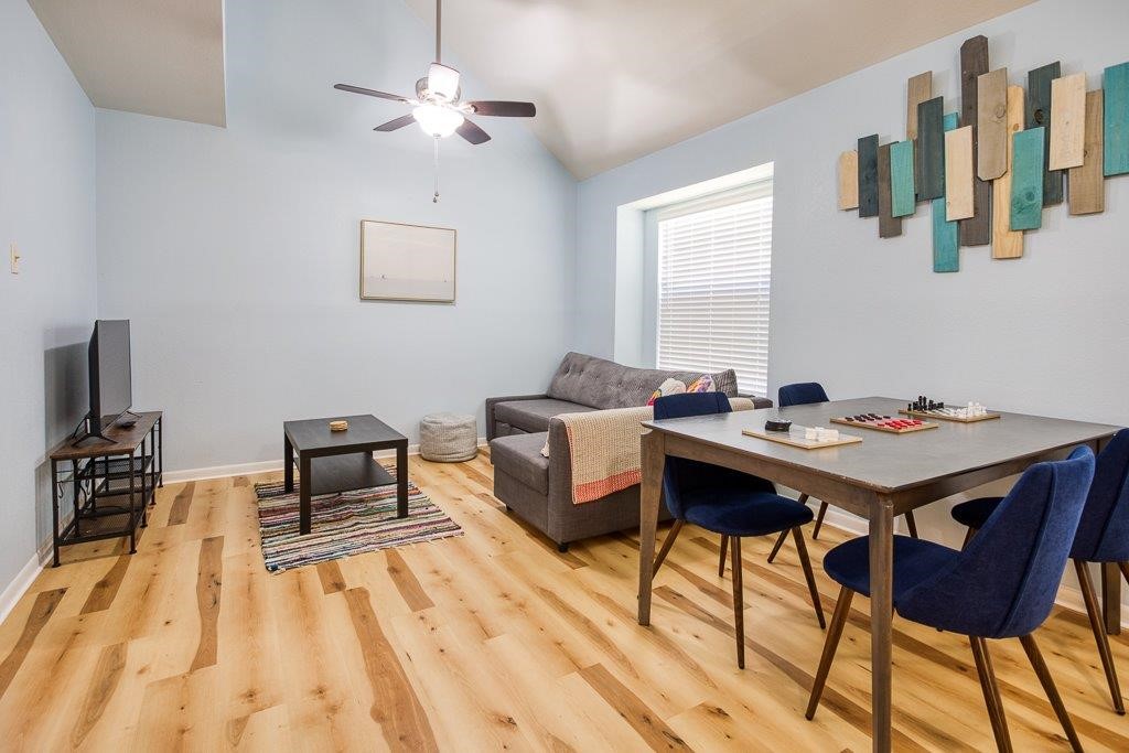 906 St Christopher Street Corpus Christi, TX 78418 - Photo 8 of 40