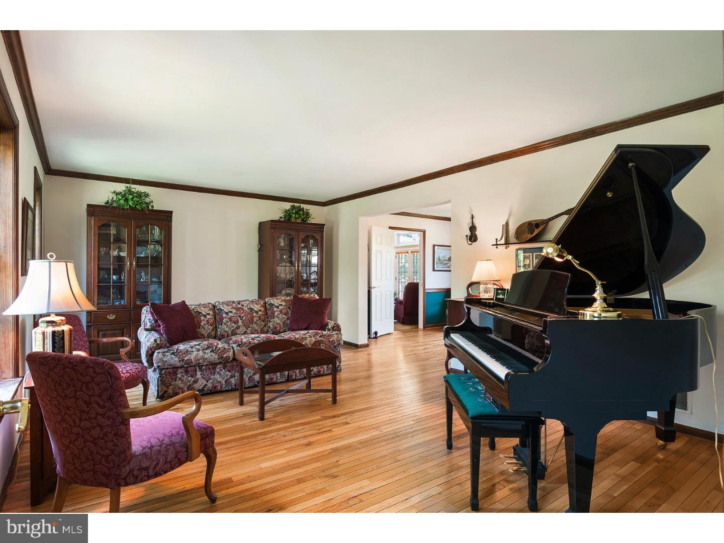 1129 Country Club Road West Chester, PA 19382 - Photo 8 of 25 Gallery Image 8