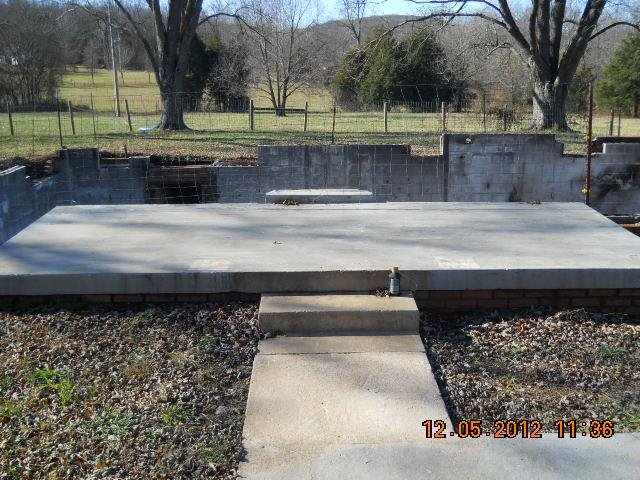 370 North Commerce Road Lebanon, TN 37090 - Photo 14 of 20 a view of a yard with an outdoor space