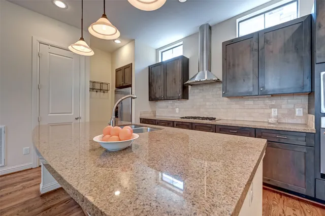 $3,000 | 5211 Eigel Street, Unit C, Houston, TX 77007