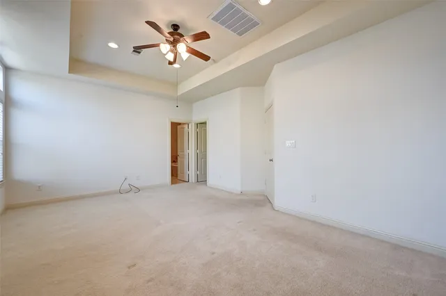 $3,000 | 5211 Eigel Street, Unit C, Houston, TX 77007