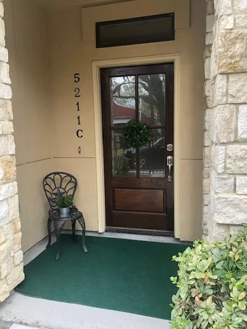$3,000 | 5211 Eigel Street, Unit C, Houston, TX 77007