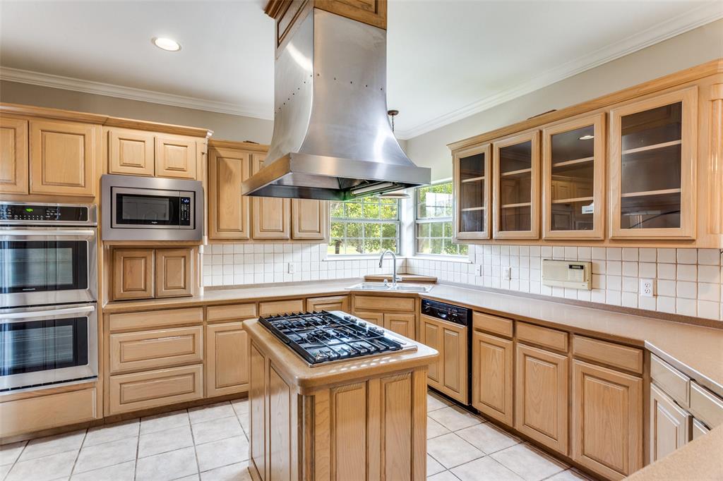 12449 Oak Grove Road South Burleson, TX 76028 - Photo 11 of 25