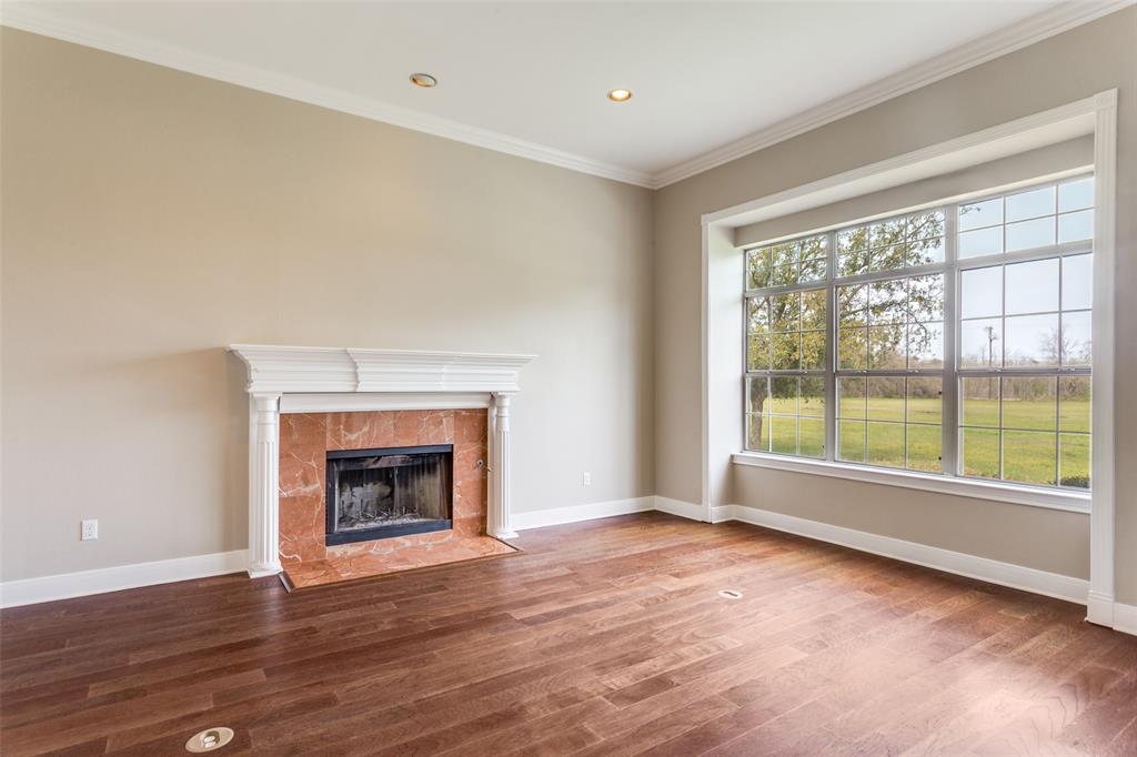 12449 Oak Grove Road South Burleson, TX 76028 - Photo 4 of 25