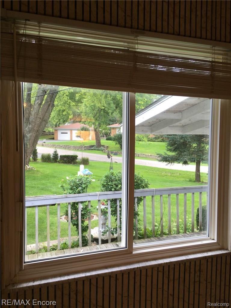 6673 Waldon Road Clarkston, MI 48346 - Photo 12 of 25 image.jpeg