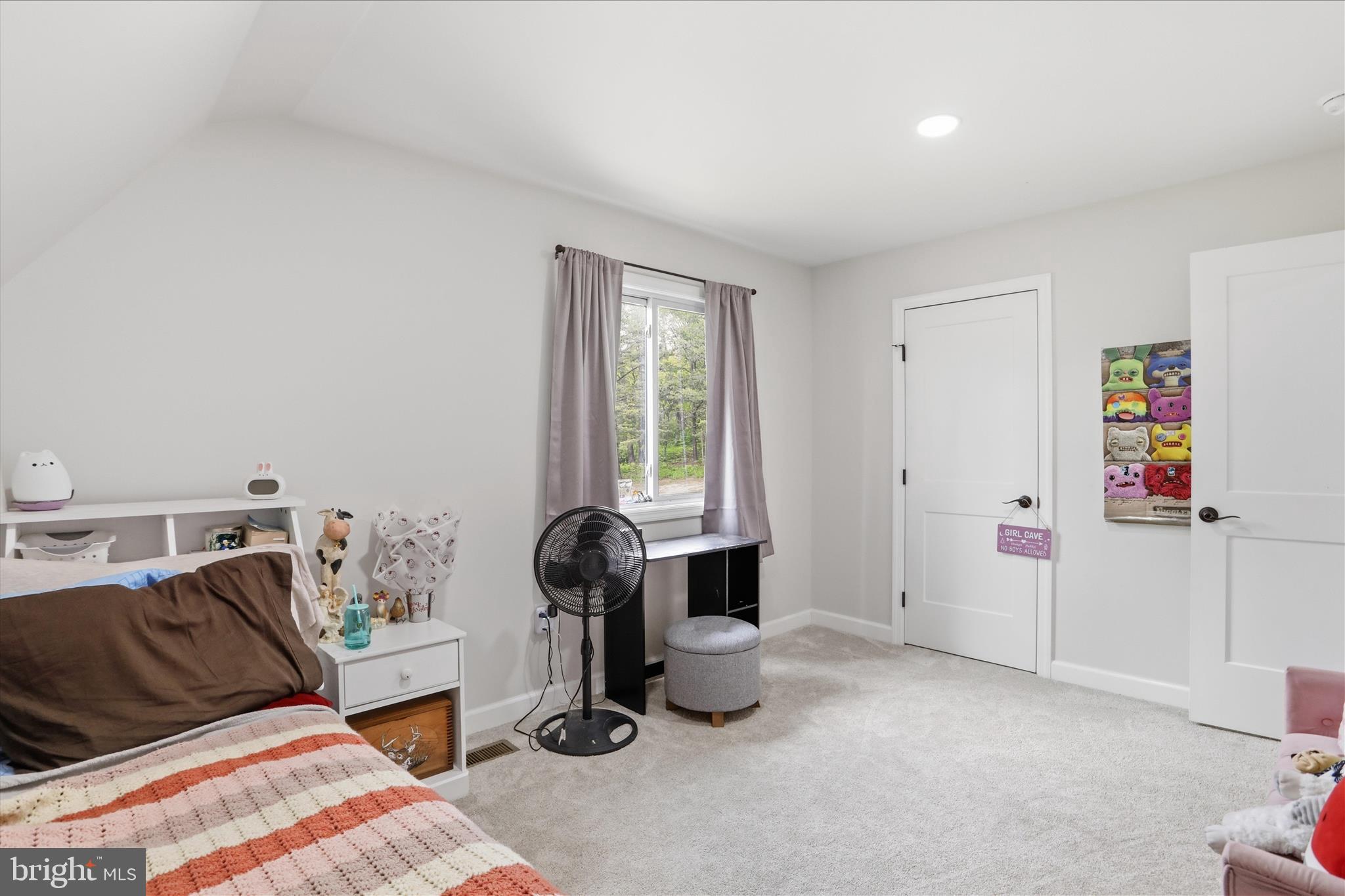 11900 Messick Road Southeast Cumberland, MD 21502 - Photo 21 of 59