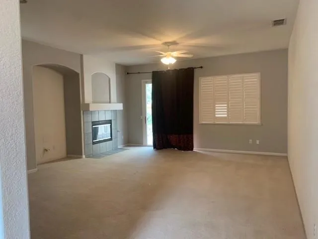 $2,700 | 110 Eastbrook Way, Sacramento, CA 95835