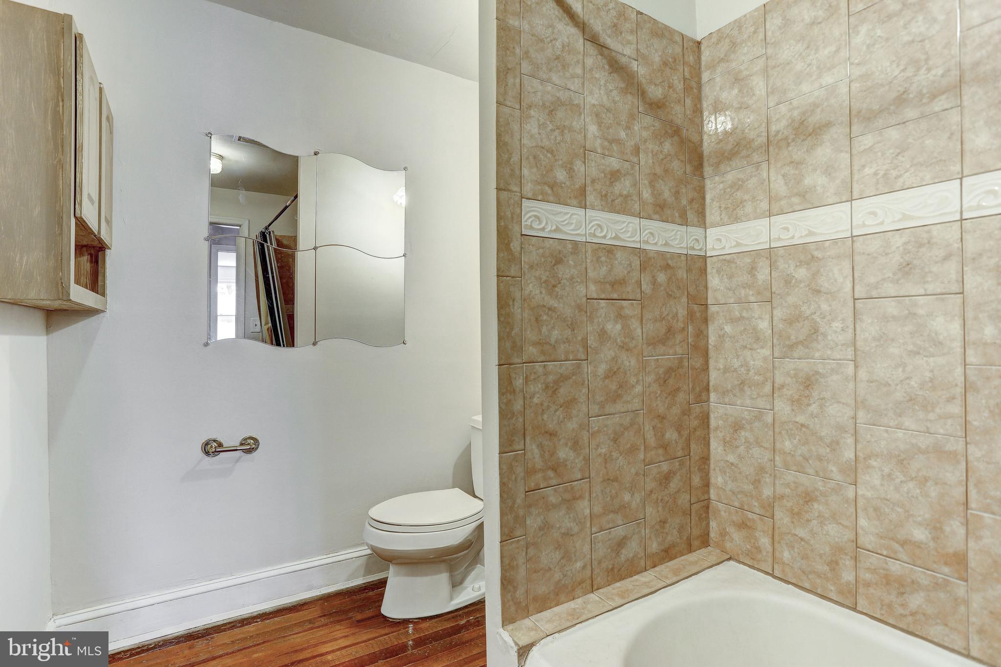 5402 Talon Court Clarksville, MD 21029 - Photo 34 of 45 Upper Level Full Bath