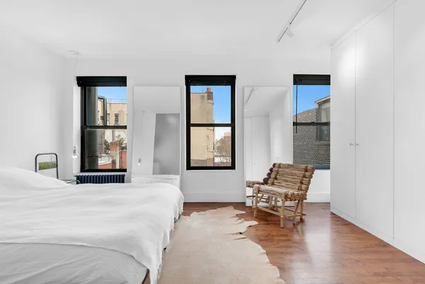 $1,190,000 | 305 East 4th Street, Unit 5 | East Village