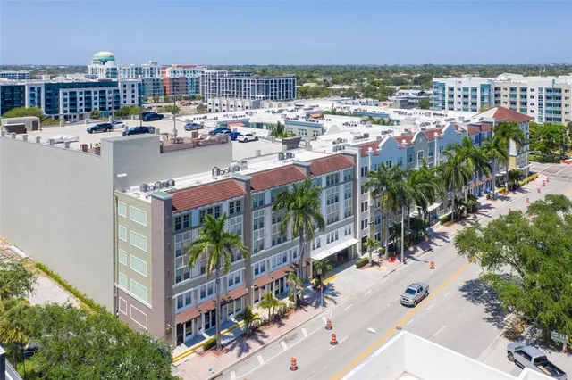 $319,000 | 533 Northeast 3rd Avenue, Unit 221, Fort Lauderdale, FL 33301