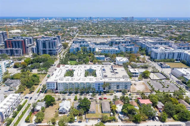 $319,000 | 533 Northeast 3rd Avenue, Unit 221, Fort Lauderdale, FL 33301