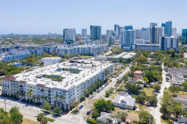 $319,000 | 533 Northeast 3rd Avenue, Unit 221, Fort Lauderdale, FL 33301