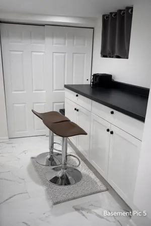 $350,000 | 8300 Christiana Avenue, Unit 2E, Skokie, IL 60076