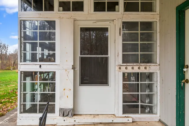 $550,000 | 7020 North 400 West, Columbus, IN 47201