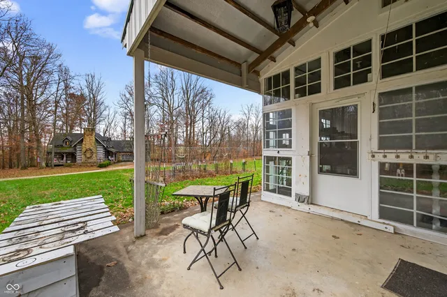 $550,000 | 7020 North 400 West, Columbus, IN 47201