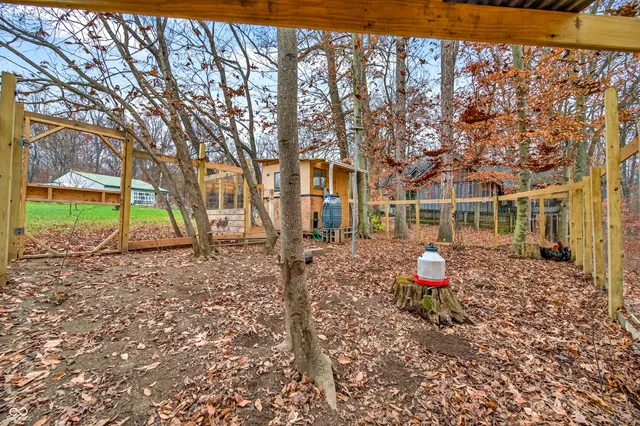 $550,000 | 7020 North 400 West, Columbus, IN 47201