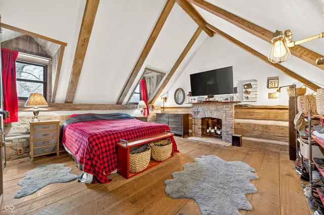 $550,000 | 7020 North 400 West, Columbus, IN 47201