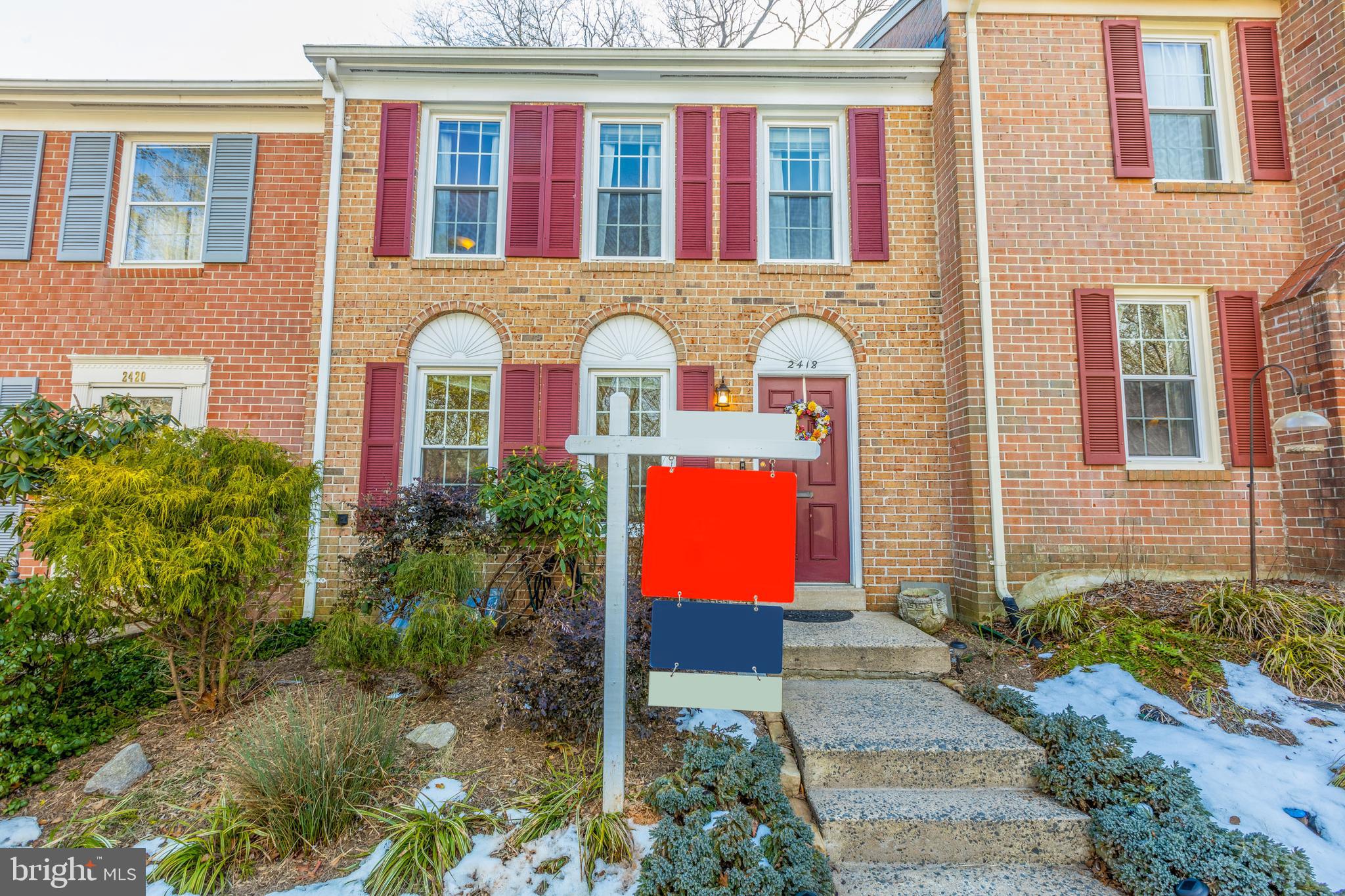 2418 Wanda Way Reston, VA 20191 - Photo 3 of 47 Great location. Heart of Reston.