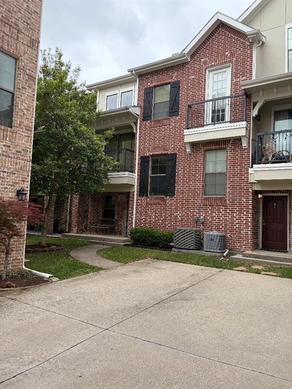 2014 Azure Pointe Richardson, TX 75080 - Photo 4 of 18