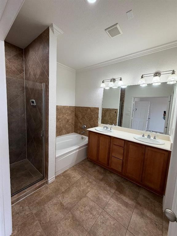 2014 Azure Pointe Richardson, TX 75080 - Photo 10 of 18